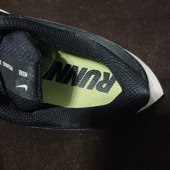 NEW Nike Womens Zoom Pegasus Turbo 2 AT8242-001 Black Gunsmoke 9 US 40.5 EUR - Picture 11 of 12